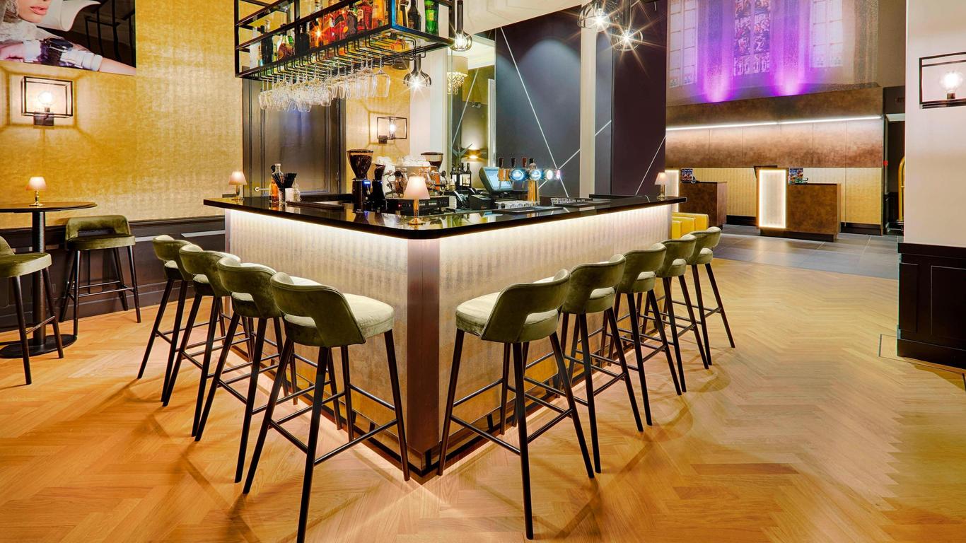 布雷达拿韶傲途格精选酒店