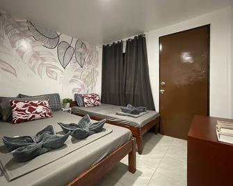 Julz El Nido Cocotel酒店 - 爱妮岛 - 睡房