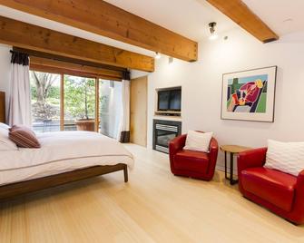 Private, bright suite with private entrance in leafy Vancouver neighbourhood - 温哥华 - 睡房