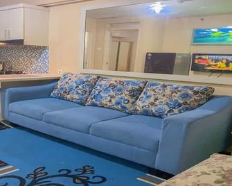 由pekotel运营的joss Property Kalibata城市 - 雅加达 - 客厅