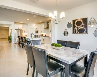 Newly Built Glendale Home 5 Mi to Westgate! - 格伦代尔 - 餐馆