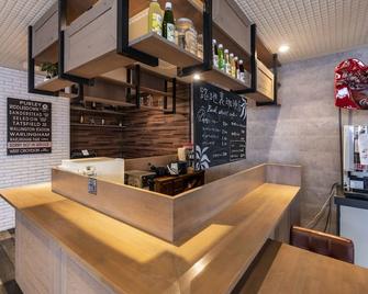 飞鸟酒店 - 唐津市 - 柜台