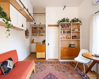 Room T At The Dutra Inn - Little Italy - 圣地亚哥 - 客厅