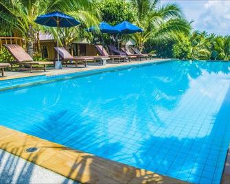 渔人木屋旅馆 - 苏梅岛 - 游泳池