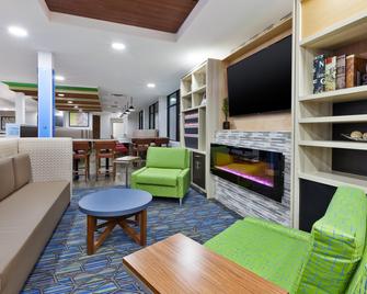 温尼伯机场 - 马球公园智选假日酒店 - IHG 旗下酒店 - 温尼伯 - 建筑