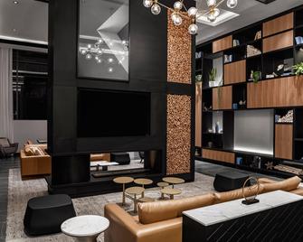 佛洛普顿喜来登四分酒店 - 皇后区 - 休息厅