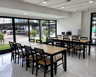 Ok曼谷酒店 - 曼谷 - 餐馆