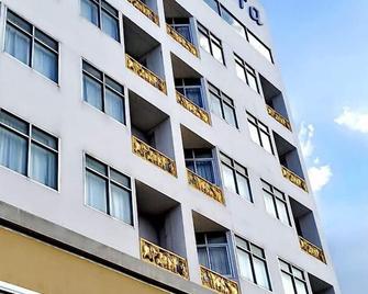 普加達拉飯店 - 呵叻 - 建筑