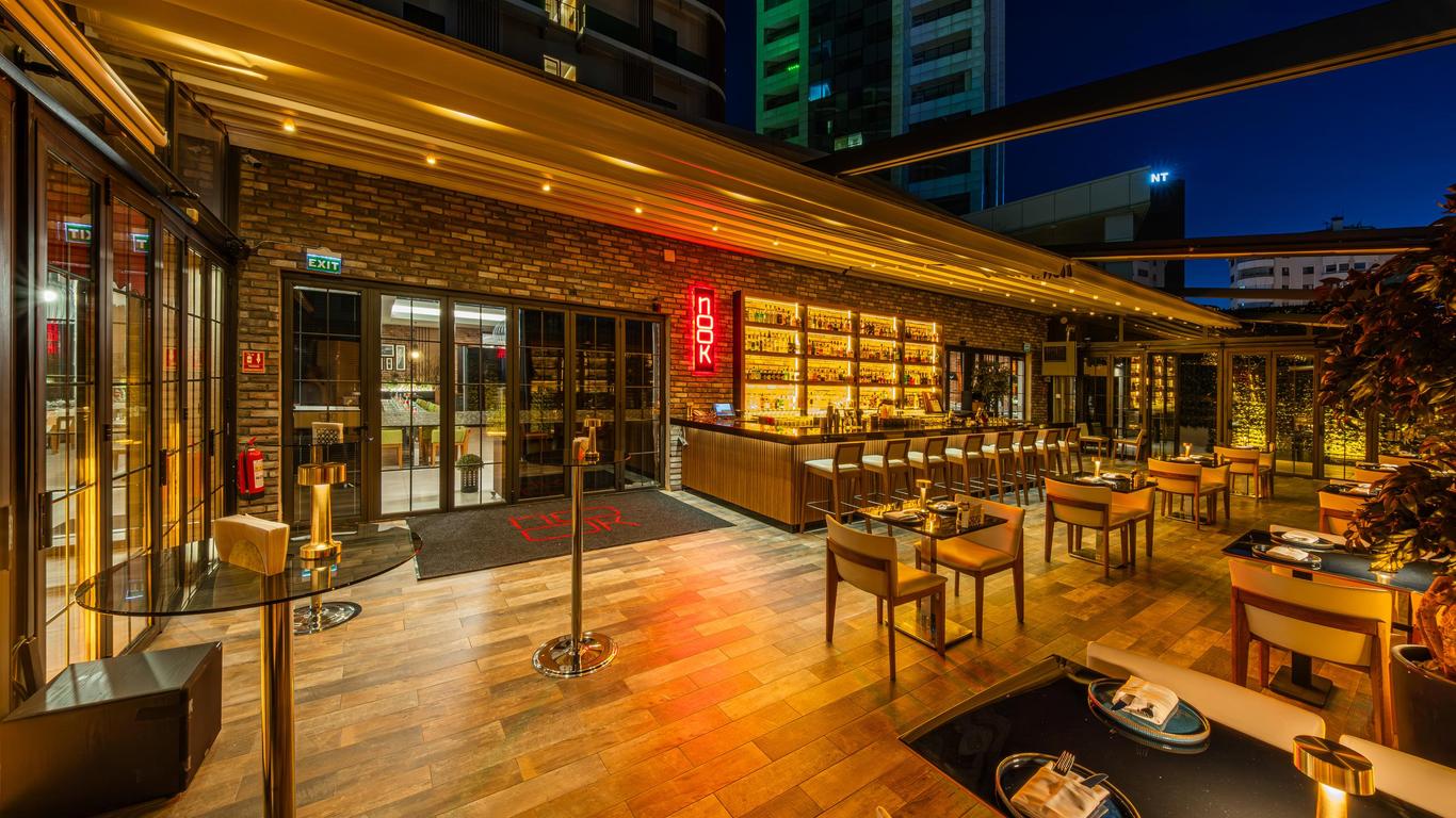 安卡拉假日酒店 - 楚库兰巴尔