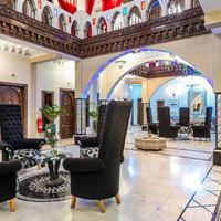 马拉喀什里酒店与里亚德艺术广场