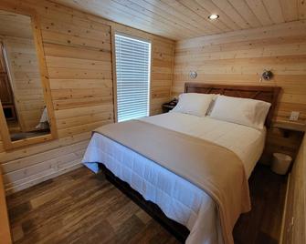 079 Tiny Home nr Grand Canyon South Rim Sleeps 8 - 瓦莱 - 睡房