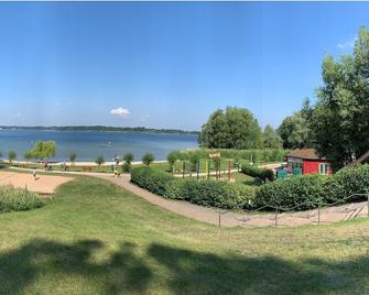 FerienHaus zur Sonne in Zislow - Your vacation on Lake Plau - 普劳西 - 户外景观