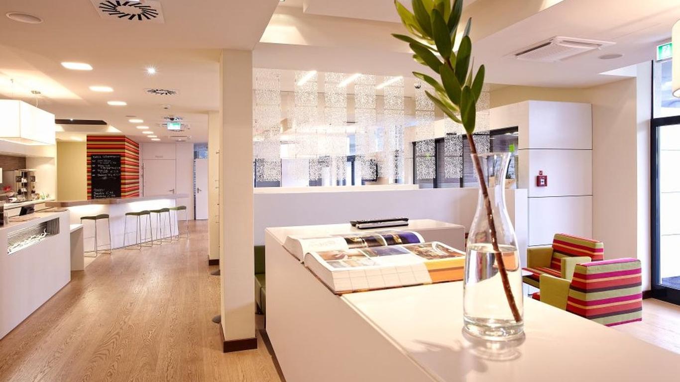 哈利之家酒店及出租公寓