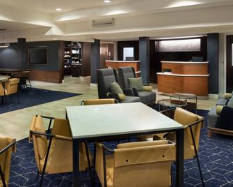 塞勒姆大学温斯顿万怡酒店 - 温斯顿-赛伦 - 大厅