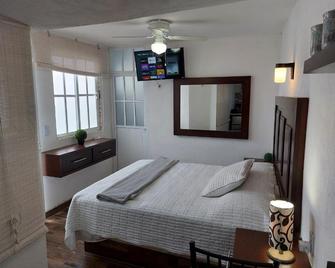 Nuevo Depa #7 tipo loft en Planta Alta en Centro Histórico - 萨卡特卡斯 - 睡房