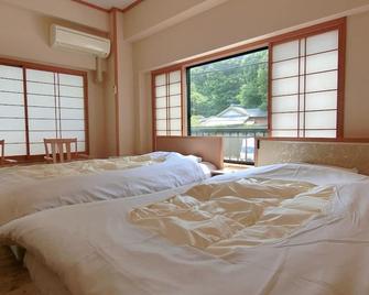 白滨民宿宾馆 - 白滨町 - 睡房
