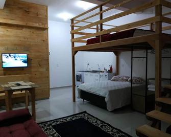 Cozy Accommodation in Blumenau - 布卢梅瑙 - 睡房