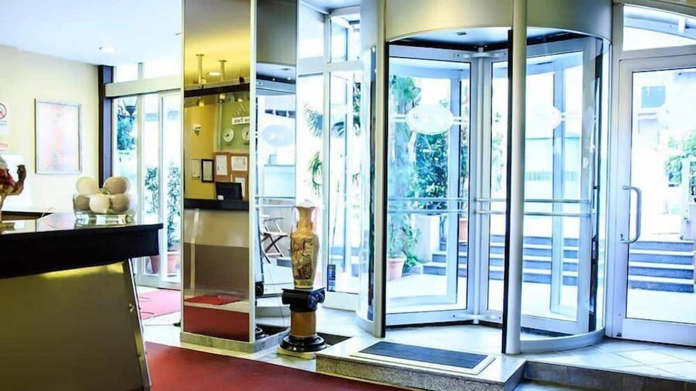安卡商业园酒店
