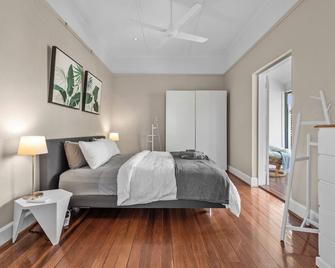 Abracadabra! ~ 1Bed / 1Bath / Balconies ~ New Farm - 布里斯班 - 睡房