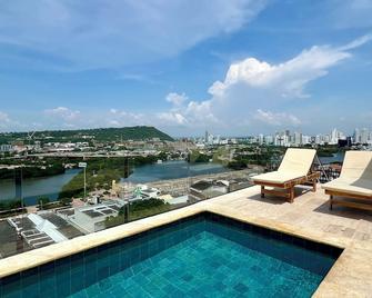 Beautiful! Brand New Apt old town - 卡塔赫纳 - 游泳池