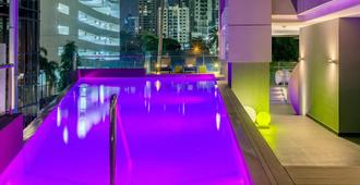 巴拿马雅乐轩酒店 - 巴拿马城 - 游泳池