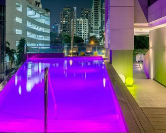 巴拿马雅乐轩酒店 - 巴拿马城 - 游泳池