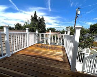 Sparkling clean fully remodeled 1 bed 1 bath house - 圣何塞 - 阳台