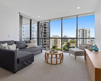 2Bedroom Exec Apt near Suncorp Free Carpark - 布里斯班 - 客厅