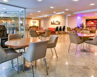 宜必思科帕卡巴纳-posto-2-酒店 - 里约热内卢 - 餐馆