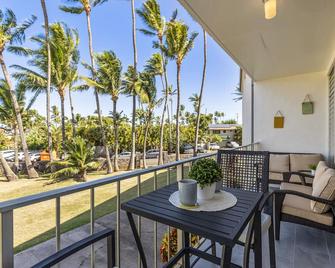 Rare Upscale Oasis - 2 Bed,2 Bath - Kuau Plaza - Paia - 帕怡亚 - 阳台
