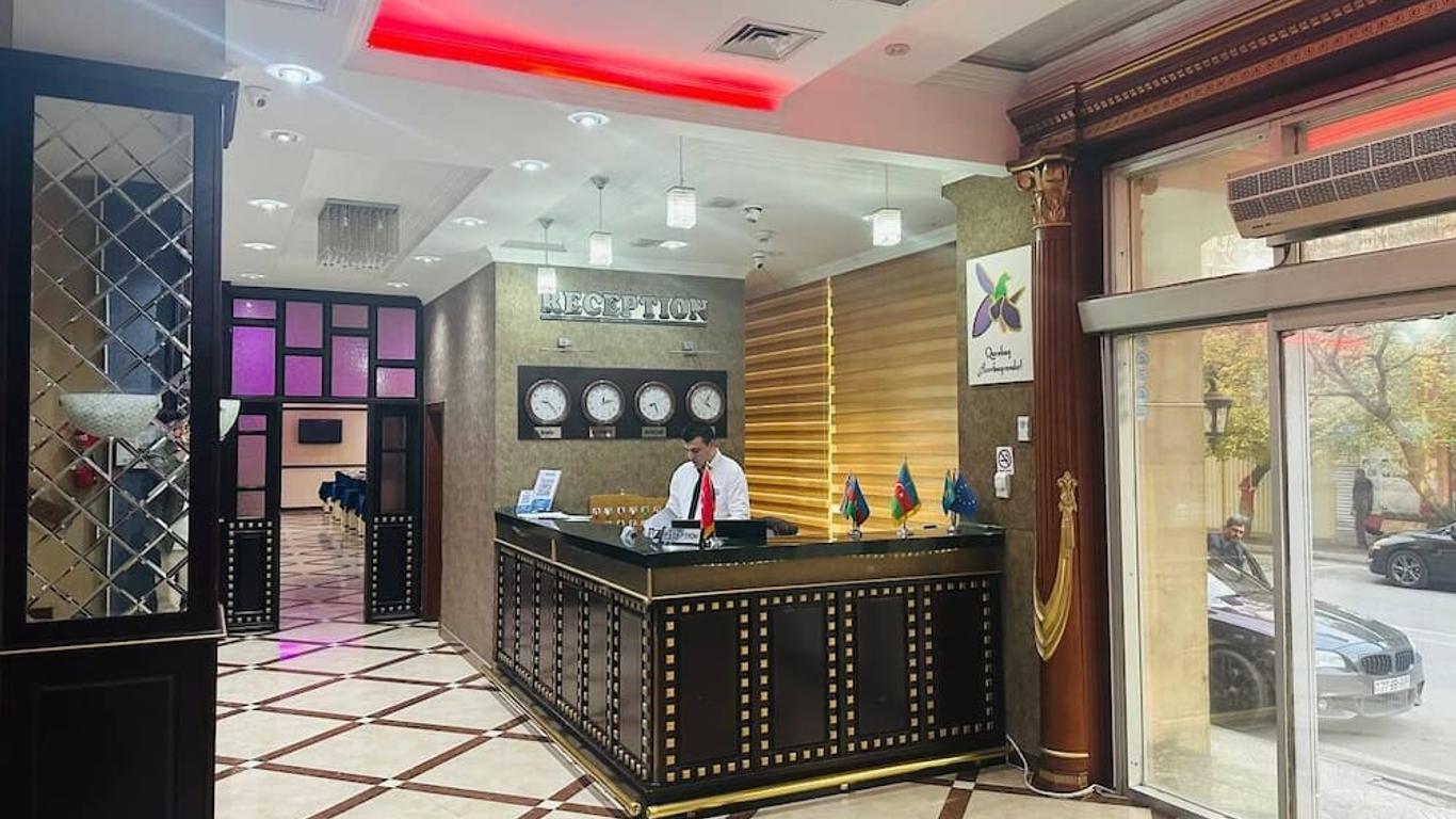 亚斯卡尔酒店