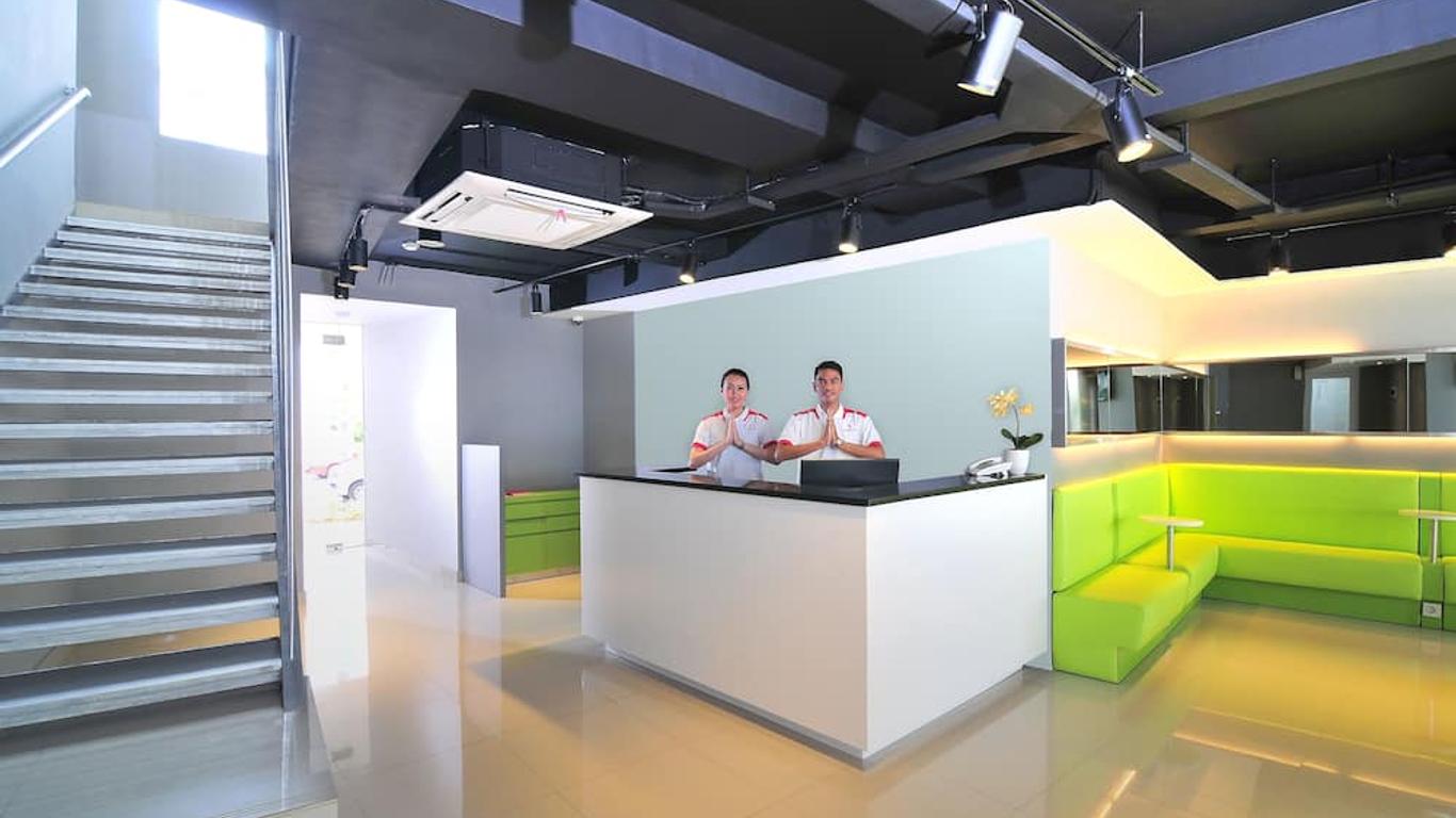 斯威夫特艾尔帕勒斯机场酒店