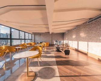 Regatta Living酒店by Mint - 圣多明各 - 餐馆