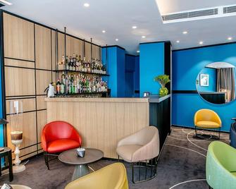 红帽子酒店 - 第戎 - 酒吧