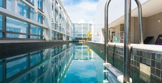 大西洋港诺富特酒店 - 里约热内卢 - 游泳池