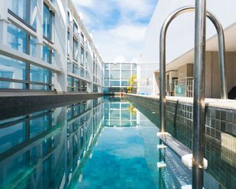 大西洋港诺富特酒店 - 里约热内卢 - 游泳池