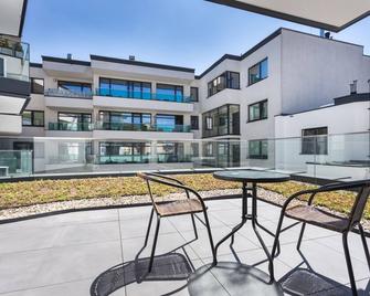 InPoint Apartments G11 near Old Town & Kazimierz District & Parking Option - 克拉科夫 - 建筑