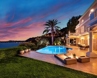 Villa Monaco - 5 Exclusive Living | With your own personal butler - 摩纳哥 - 游泳池