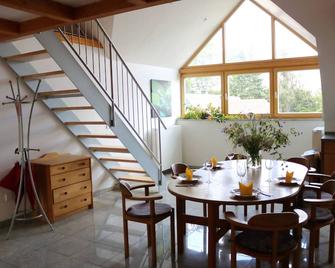 Apartment Dachgalerie 110 m2 - 慕尼黑 - 餐厅