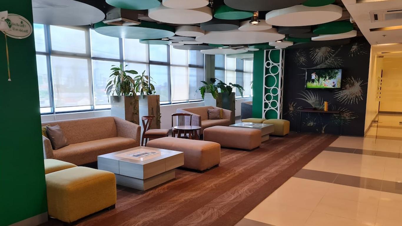 马尼拉奥蒂斯出发酒店