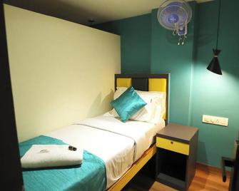 Cabin Stay-Social Hubz - 孟买 - 睡房