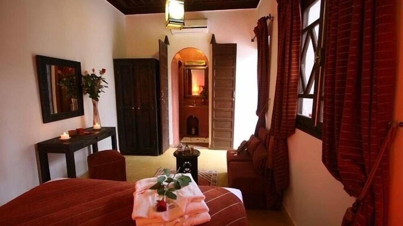 沙罗玛摩洛哥传统庭院住宅旅馆
