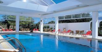 卡洛尼酒店 - 沃洛斯 - 游泳池