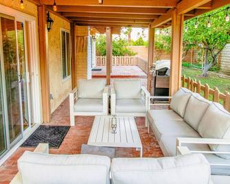 King Bed Private Pool Lux Quiet Sanctuary 3br 2ba - 棕榈泉 - 露台