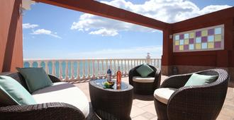 卡里维拉地中海酒店 - 托雷莫利诺斯 - 阳台