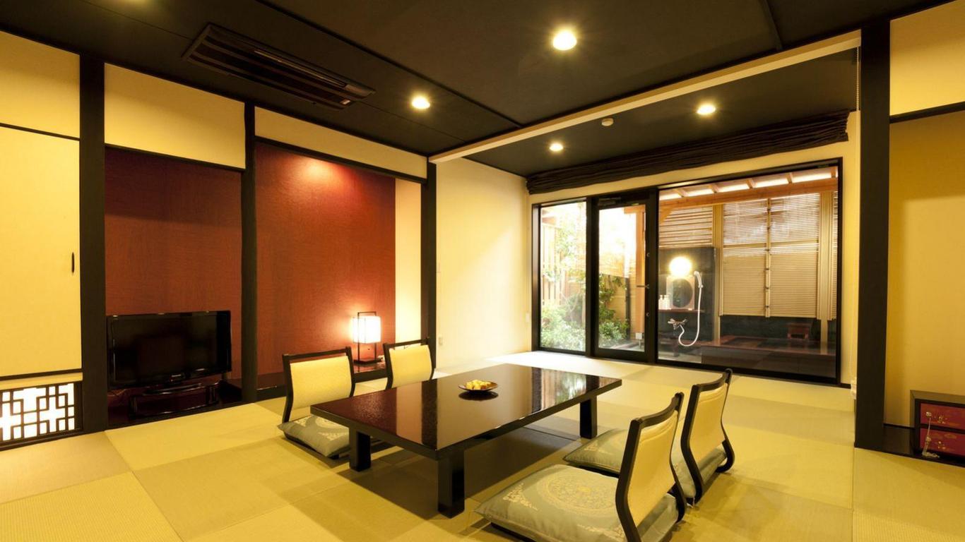 龟屋本店酒店