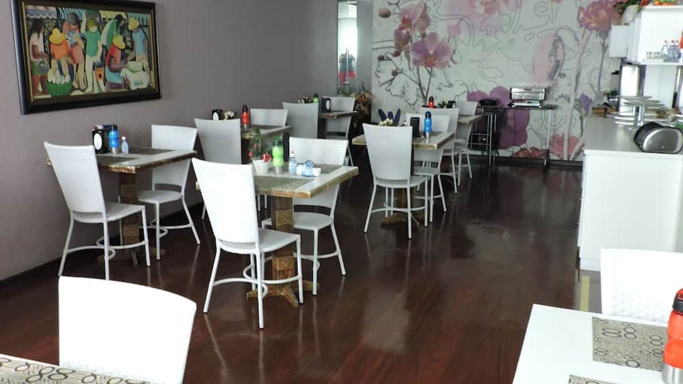 阿顿广场酒店