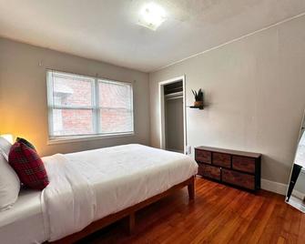 Cozy 3br By Houston Ship Channel - 休斯顿 - 睡房