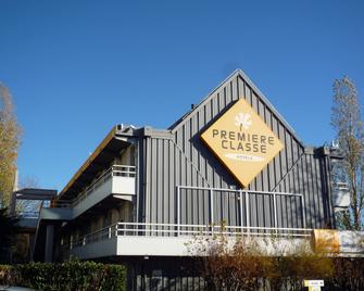 南瓦朗斯普瑞米尔经典酒店 - 瓦朗斯 - 建筑