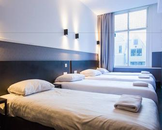 马诺法经济酒店 - 阿姆斯特丹 - 睡房